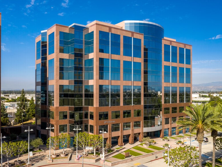 MacArthur Corporate Center Santa Ana,CA